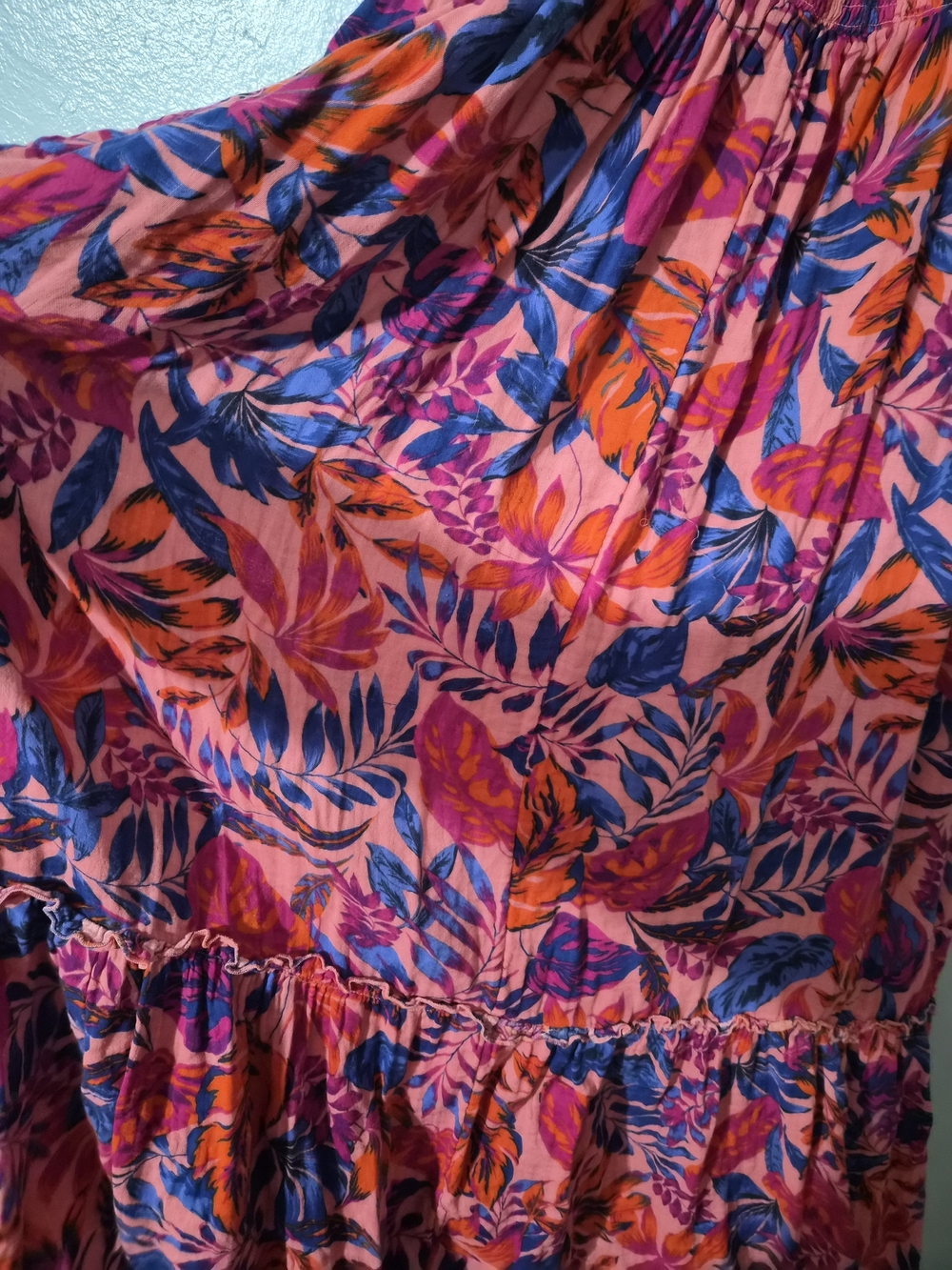 Tropical Floral Dress - Picture 6 of 7